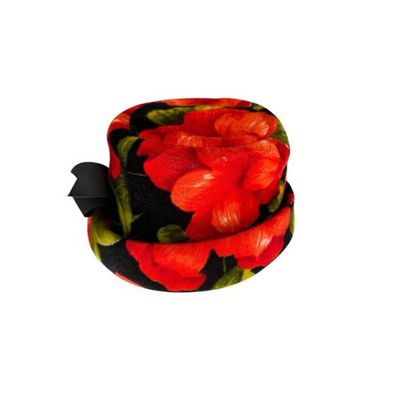 Union Made Vintage Floral Black Red Velvet With Bow Bucket Hat main image 5